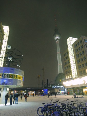 Berlin Alexanderplatz im Winter